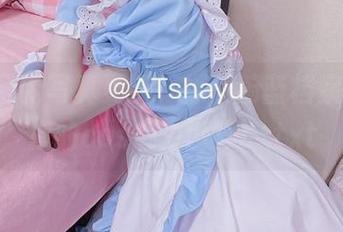 AT鲨最新写真更新，探索蔚蓝档案妃咲旗袍的cos魅力世界！.txt