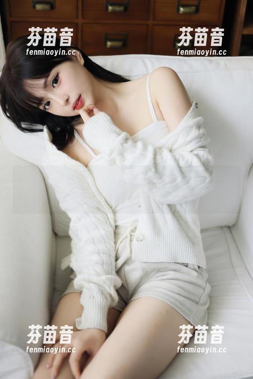 GIRLT果团网 - 周大萌万圣节私房合集，绝对会颠覆你对女神和鬼怪的认知！.txt