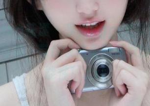 HuaYang花漾 – 享受Egg-尤妮丝Egg的浴室写真，带你领略美图资源的无限可能性！.txt