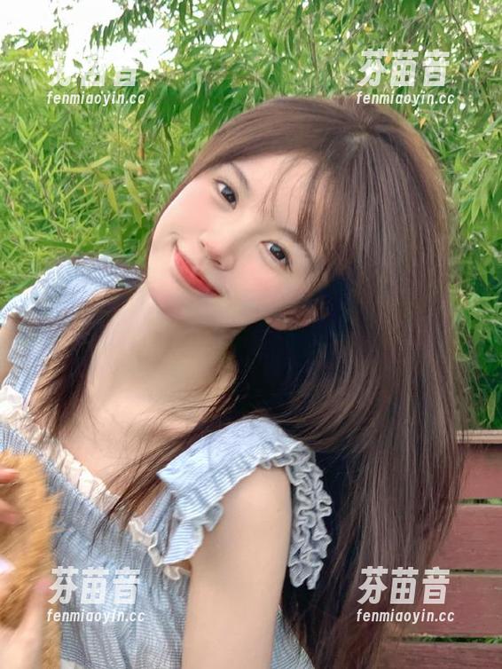 HuaYang花漾 - 观看Egg-尤妮丝Egg修女的原图，感受优雅与性感的双重震撼！.txt