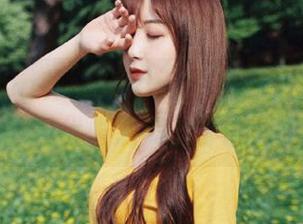 HuaYang花漾 – 用无圣光的视角，筱慧姐姐呈现优雅之美的静谧图片.txt