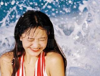 HuaYang花漾 – 黄乐然网袜写真集！寻找摄影中的精美资源.txt