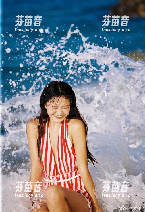 HuaYang花漾 - 黄乐然网袜写真集！寻找摄影中的精美资源.txt