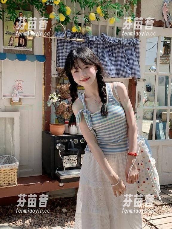 IMiss爱蜜社 - 当Winki丝姬遇上裤里丝，下载这组写真不后悔！.txt
