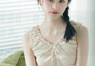 IMiss爱蜜社 – 和芝芝Booty一起走进双马尾的世界，这些写真照片展现她的独特风采.txt