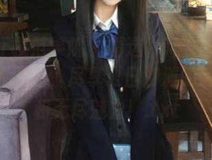 MFStar模范学院 – 精选K8傲娇萌萌Vivian泳衣图包，尽享夏日沙滩的迷人瞬间和无尽魅力！.txt