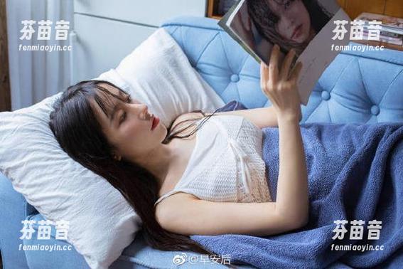 MFStar模范学院 - SiByl李思宁甜心写真，绝美瞬间等你下载，快来收藏她的魅力吧！.txt