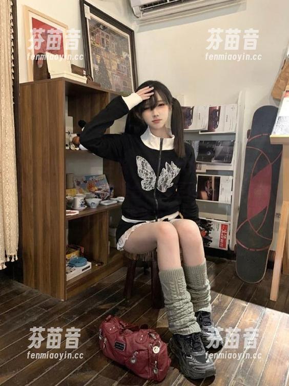 MFStar模范学院 - 柳侑绮Sevenbaby泳装写真资源大集合，尽显她的清新与性感之美，速来下载！.txt