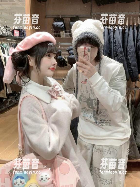 MFStar模范学院 - 走进白子嫣nicky的世界：女孩福利图片大放送，带你领略青春的独特风采！.txt