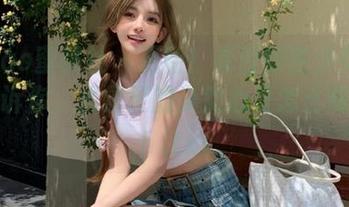MiiTao蜜桃社 – 更新！看豆瓣酱少女用美图告诉你，水灵灵的少女心是怎么炼成的！.txt