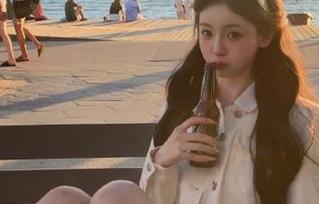 MiiTao蜜桃社 – 韵莉娜VANILLA睡衣独特风格合集，探索不一样的写真资源.txt