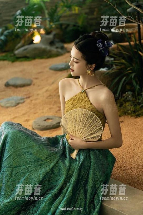 MyGirl美媛馆 - 轻松一刻，Angela喜欢猫护士私拍套图带你领略职场的另一面.txt