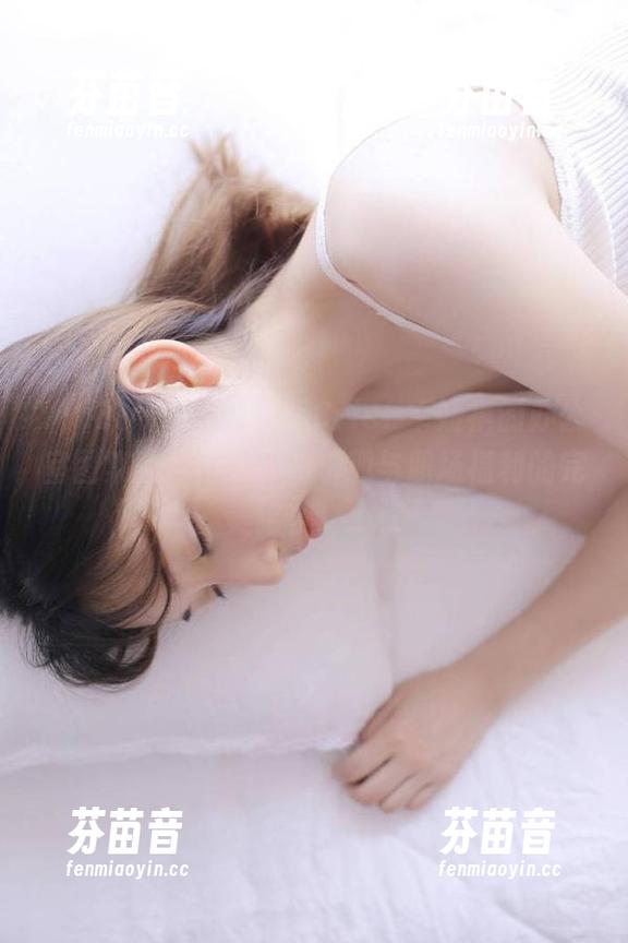 MyGirl美媛馆 - 用Cris_卓娅祺的办公室图集，感受工作的乐趣与职场福利的完美结合！.txt