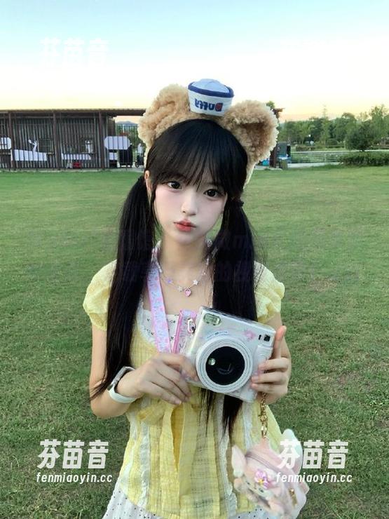 MyGirl美媛馆 - 徐微微mia长腿图集倾情奉献，下载享受美腿的视觉盛宴！.txt