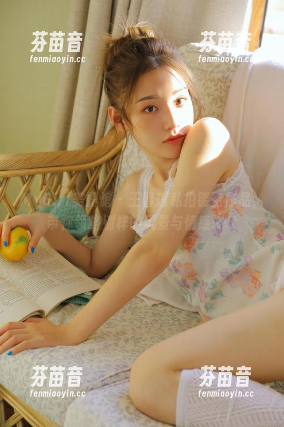MyGirl美媛馆 - 王馨瑶私拍镂空作品，带你领略别样的风景与情感.txt