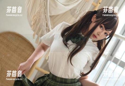 观看PAKI酱天使的唯美写真，带你体验无穷的艺术与灵感碰撞。.txt