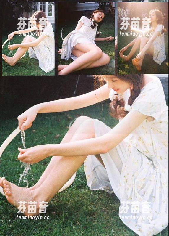 SSA丝社 - JK制服黑丝写真集福利特辑，萱萱展现青春无限的风采.txt