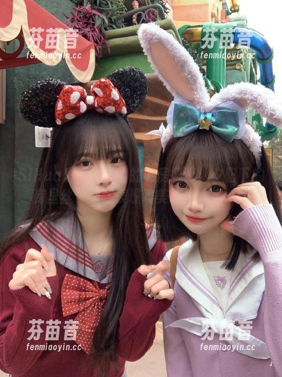 SiHua思话 - 珺洁的私房摄影：夕阳下的库里丝，细腻表现唯美与少女心.txt