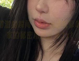 水晶般清澈的瞬间：Tina很妖孽呀妹妹在家的秘密精选合集.txt