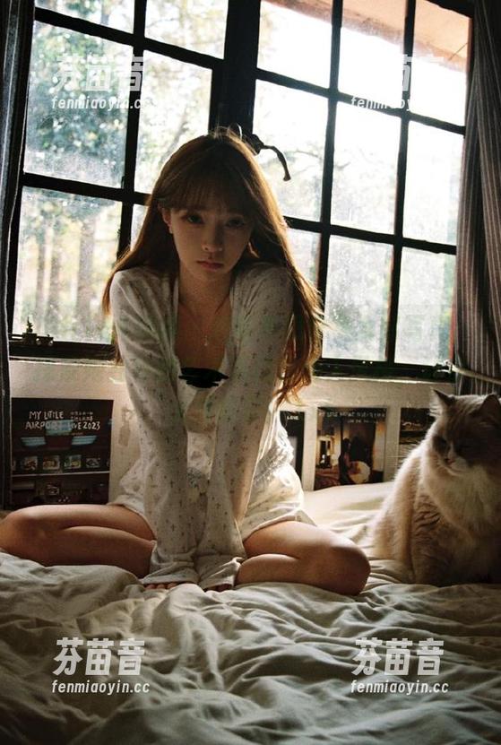 UGirls尤果网 - 观看李思宁兔女郎写真，探索她独特的艺术表达和迷人风格，让你大开眼界！.txt