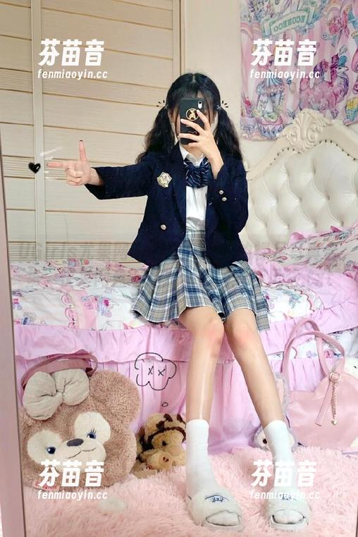 UGirls尤果网 - 探索韩恩美的裸足写真合集，快来网盘下载展示她的独特风格.txt