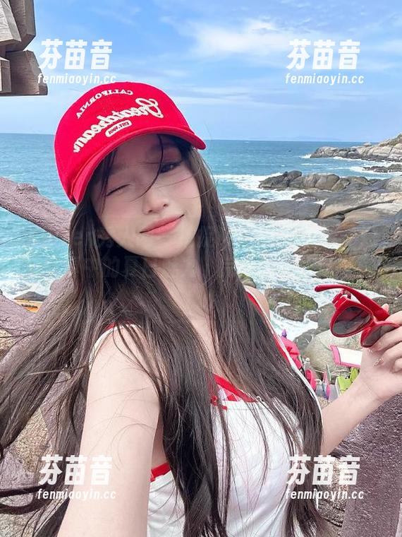 Xiuren秀人网-Mieko林美惠子 Xiuren秀人网 - 捕捉Mieko林美惠子短裤写真中的夏日魅力,完整资源任你探索.txt