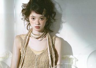 Xiuren秀人网 – 每一帧都是艺术，凯竹Quinn的长腿美图分享值得你一探究竟！.txt