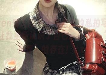 Xiuren秀人网 – 千夜未来的私拍写真：短裤让我重新认识了自己，真是个“短小精悍”的存在！.txt