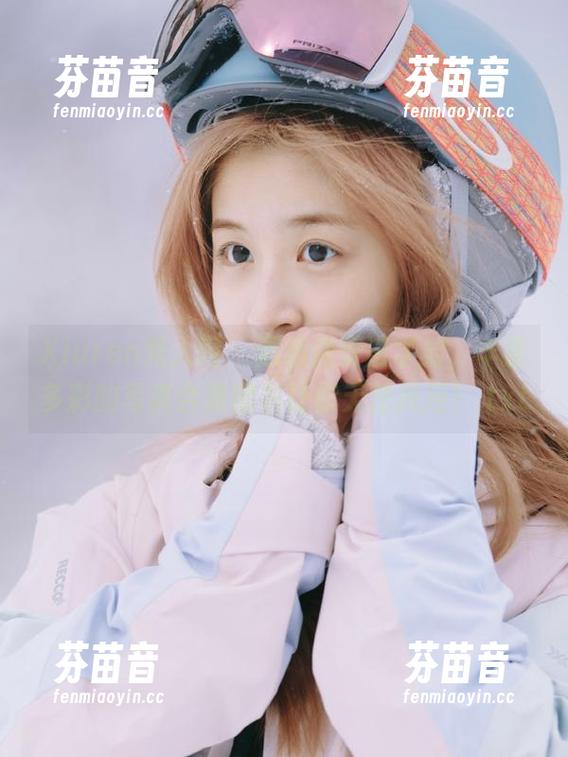 Xiuren秀人网 - 邂逅唐安诺学姐，丰富多彩的写真合集图包让你无法抗拒！.txt