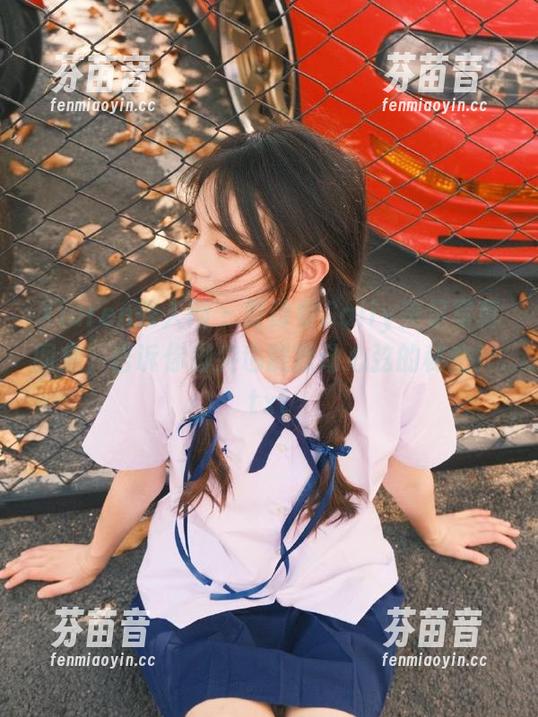 Xiuren秀人网 - 夏诗雯Sally美足写真图集，告诉你脚尖也能撩动心弦的秘密！.txt