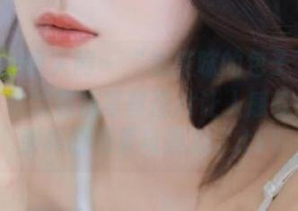 Xiuren秀人网 – “奶茶味的包子”在线展示：她的棉袜写真图片让人感受到一种别样的温柔与魅力。.txt