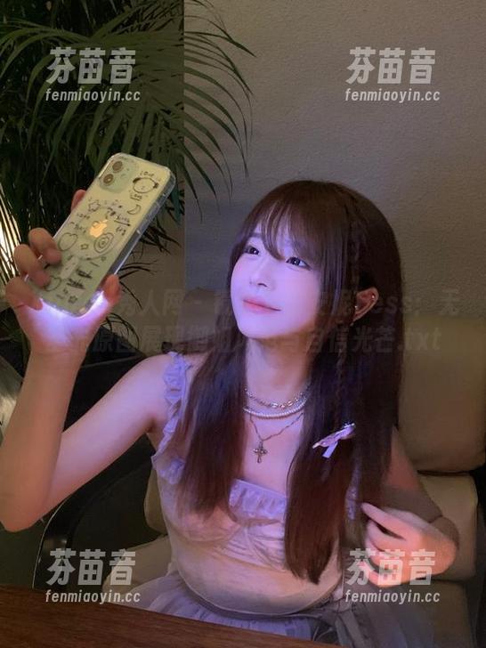 Xiuren秀人网 - 镜头下的安妮Tess：无圣光原图展现御姐风范与自信光芒.txt