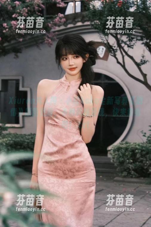 Xiuren秀人网 - 小樱koko全新写真《剧情》原图更新，多种风格呈现，快来查看吧！.txt