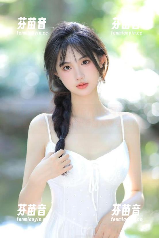 Xiuren秀人网 - 戴允祺清纯写真的高清原图，带你流连于青春的无限可能.txt