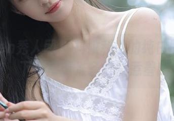 Xiuren秀人网 – 抖娘利世的纯白图包新鲜出炉，下载前请准备好被惹羞哦！.txt