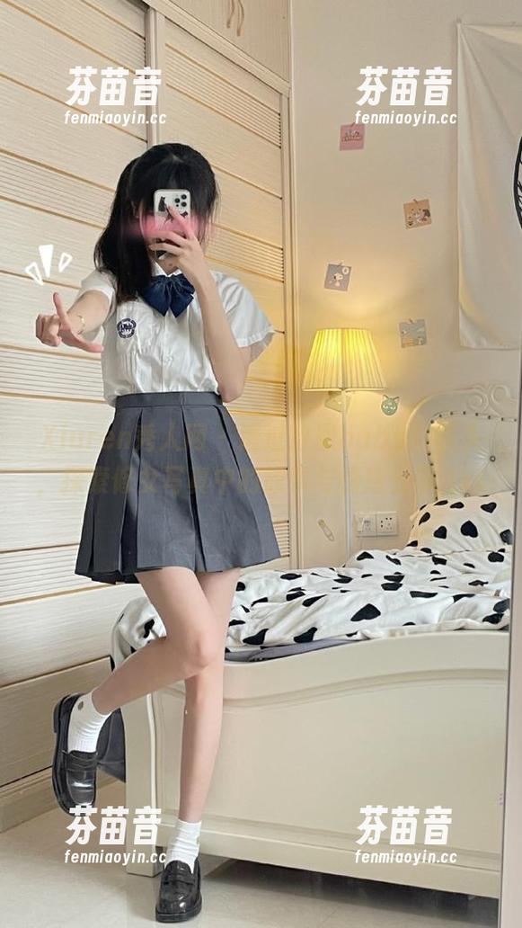 Xiuren秀人网 - 透过智恩baby的镜头，探索修女写真中的故事与情感分享.txt