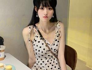 Xiuren秀人网 – 探秘陆萱雅水手服图集：她的每一件作品都撑起了夏天的梦想.txt
