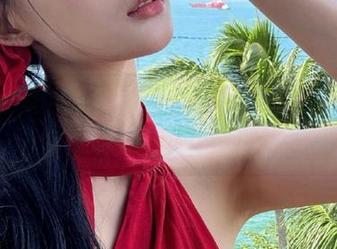 Xiuren秀人网 – 龙籹cool礼服写真集亮相，带你欣赏每一张精致的原图.txt