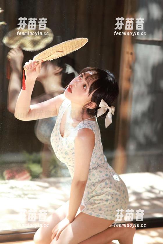 YouMi尤蜜荟 - 精致生活记录：小海臀Rean白色写真集与资源分享给你！.txt