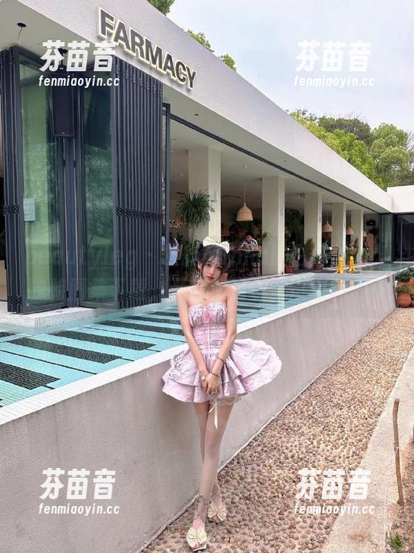 beautyleg - 颂扬Minna的白色魅力：独特图集下载，开启你的视觉之旅！.txt