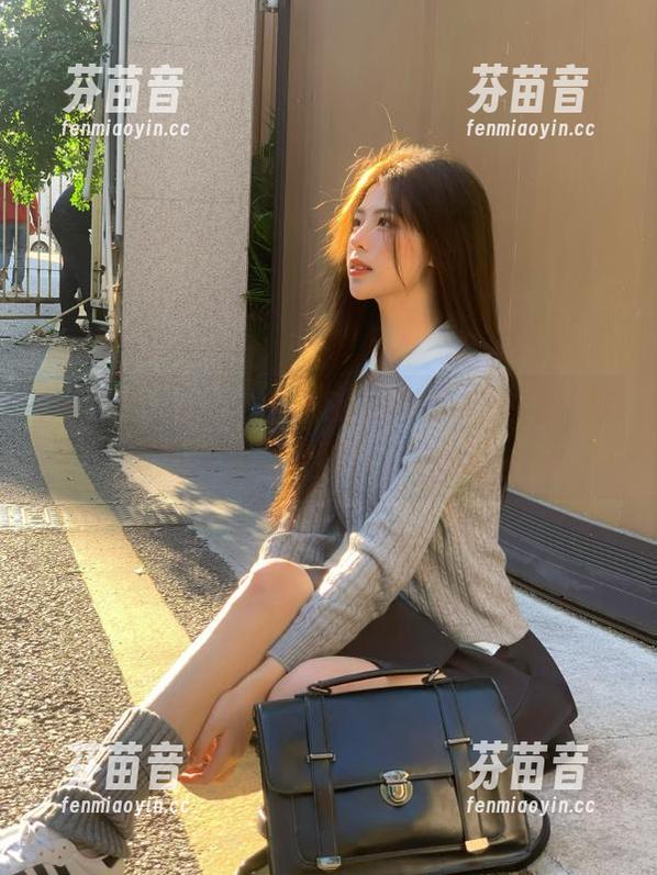 beautyleg - 走进Rita的秘密生活：欣赏她的魅力套图作品合集.txt