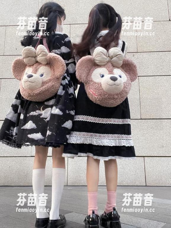 beautyleg - 梦幻与现实交织：Tina白丝写真合集中的惊艳图片.txt