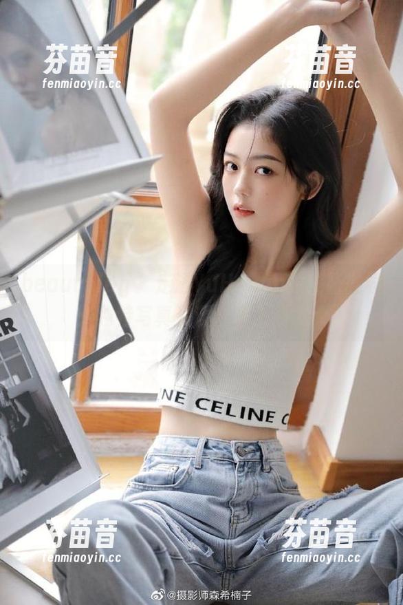 beautyleg - 走进YuHsuan的红裙世界：独特写真资源合集上线.txt