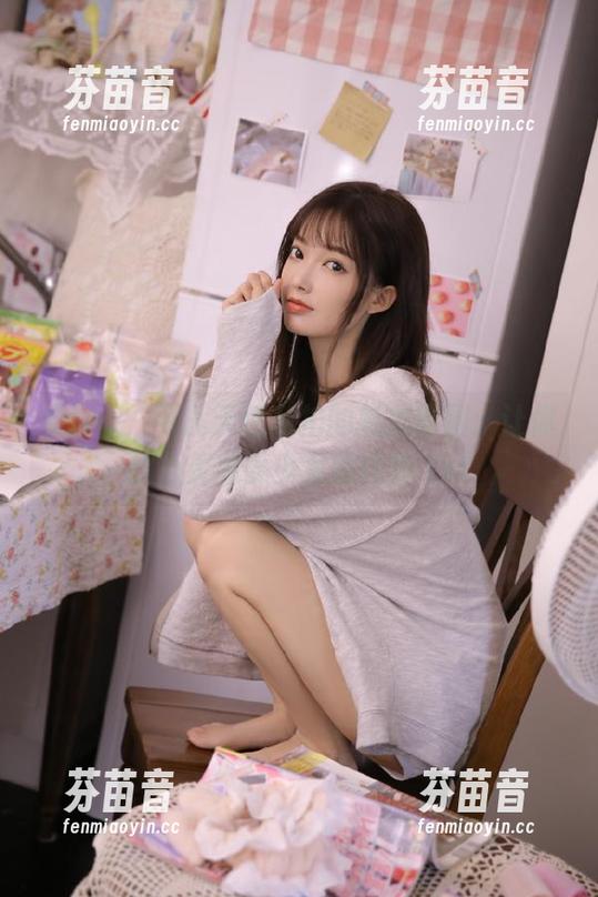 pans - 可儿天使私拍的魅力原图：让你的心灵感受少女的纯真.txt