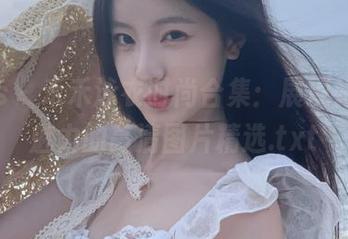 pans – 禾禾泳衣时尚合集：展现她独特魅力的高清图片精选.txt