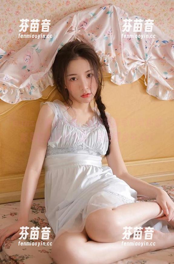 pans-诗诗 pans - 限时下载:诗诗短裤写真带你领略夏日的清新气息,尽在网盘中.txt