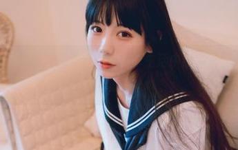 usejan蓝蓝的私语：透过美图分享生活中的点滴美好，感受真实的生活.txt