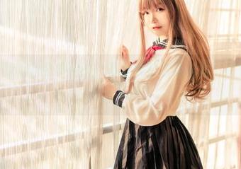 yoko夏宅花嫁的经典瞬间：夏季独特写真合集，尽显优雅与魅力.txt