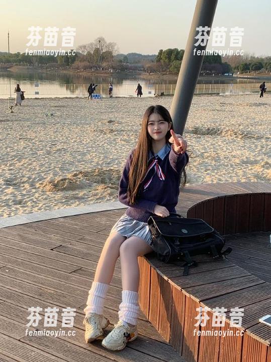 yui金鱼与花嫁的完美邂逅：图集中这些原图让你捧腹大笑又感动不已！.txt