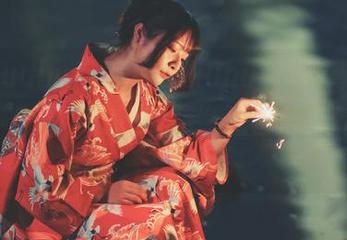 探索yuuhui玉汇(kokuhui)写真新作，更新“卖火柴的小女孩”原图背后的故事.txt